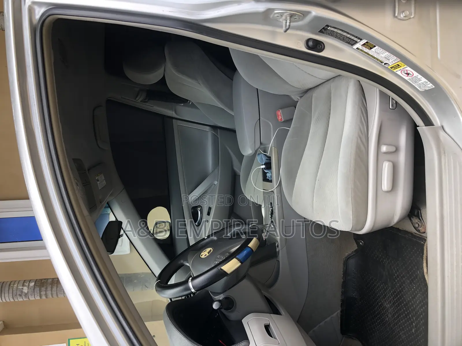Toyota Camry 2009 Silver