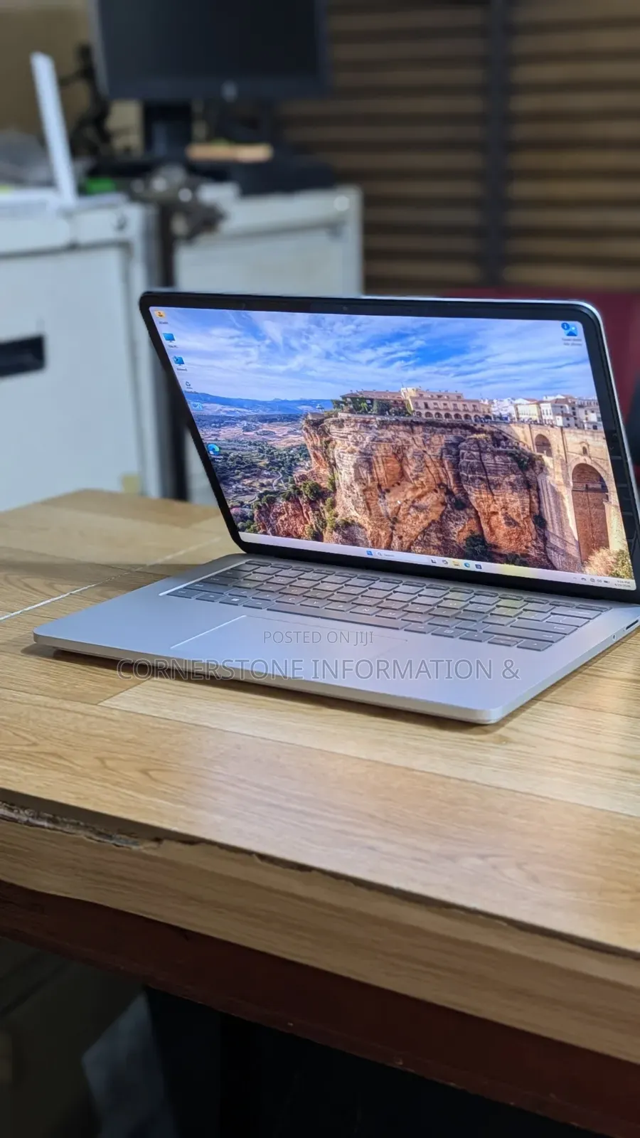 Laptop Microsoft Surface Laptop Studio 32GB Intel Core i7 SSD 1T