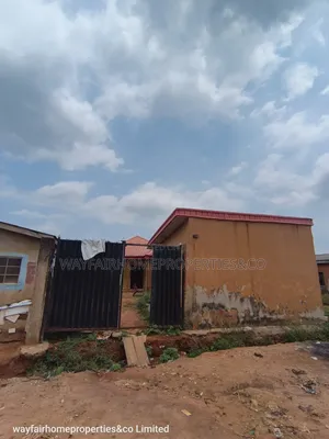 2bdrm Bungalow in Olorunshola, Ayobo for sale