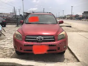 Toyota RAV4 2007 Red