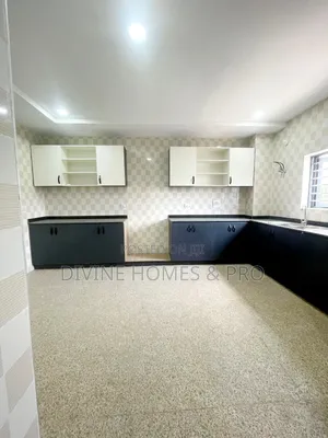 3bdrm Duplex in Dawaki for rent