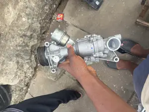Water Pump for C300 , E300 , GLC 300 M270 ,M274