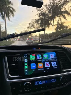 Highlander 2014-2018 Navigation Apple Carplay/Android Auto Screen