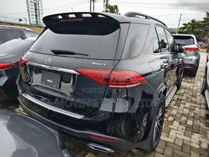 Mercedes-Benz GLE-Class GLE 450 4MATIC 2023 Off white