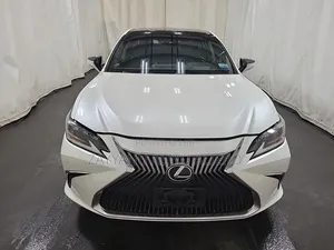 Lexus ES 350 FWD 2019 White