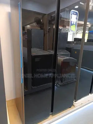Bruhm Side-by-Side Refrigerator 521l
