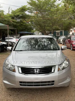 Honda Accord 2009 Silver