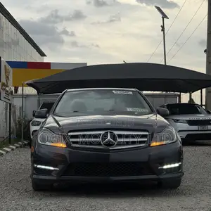 Mercedes-Benz C300 2013 Gray