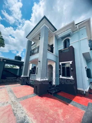 4 Bedroom Duplex