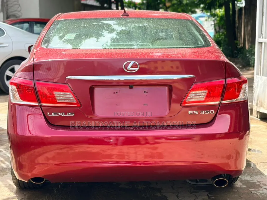 Lexus ES 350 2010 Red