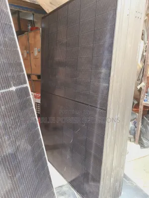 450watts All Black ( Black Face ) Half-Cut Solar Panel
