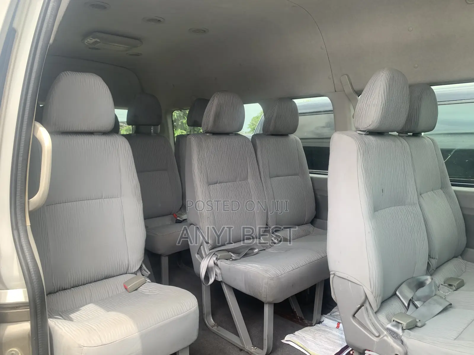 Toyota HiAce 2018 White
