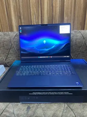 New Laptop Alienware 16x Aurora 32GB Intel Core Ultra 9 SSD 2T