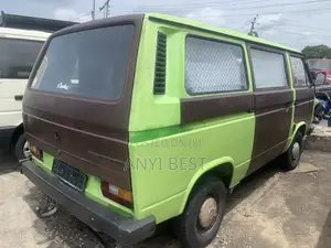 Volkswagen Transporter 2000 Green