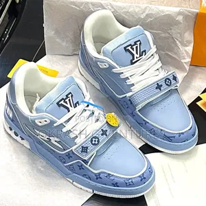 Louis Vuitton (Lv) Sneakers for Men's