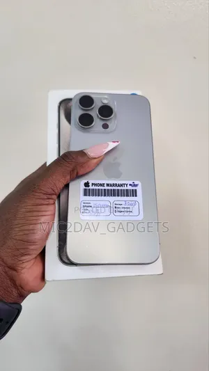 Apple iPhone 15 Pro Max 256 GB Silver