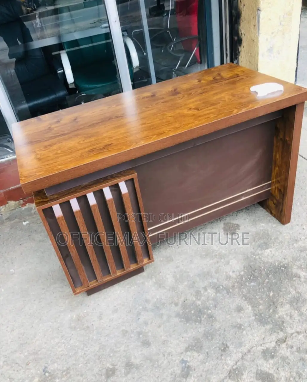 1.4mm Executive Office Chair