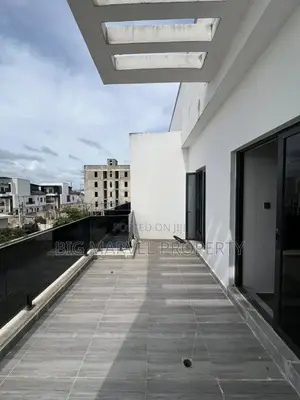 3bdrm Duplex in Ologolo Estate for rent