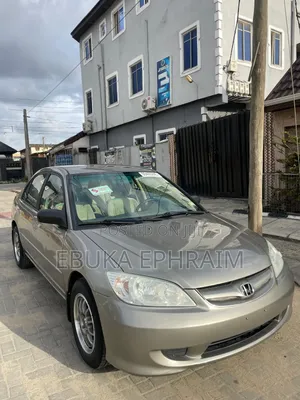 Honda Civic 2005 Gold