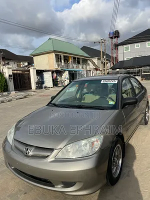 Honda Civic 2005 Gold