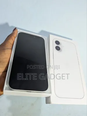 Apple iPhone 16 128 GB White