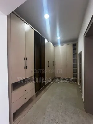 6bdrm Townhouse / Terrace in Katampe Extension for rent
