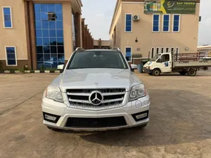 Mercedes-Benz GLK-Class 350 4MATIC 2010 Silver