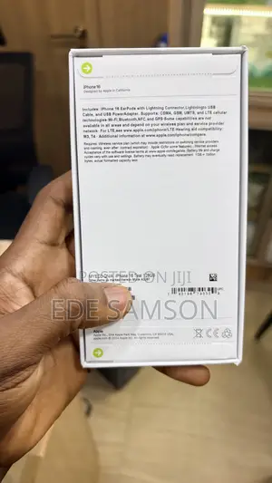 New Apple iPhone 16 128 GB Black