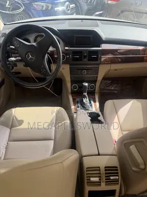 Mercedes-Benz GLK-Class 350 4MATIC 2010 White
