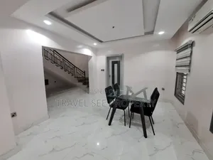 Furnished 5bdrm Duplex in Private Estate Lekki for rent