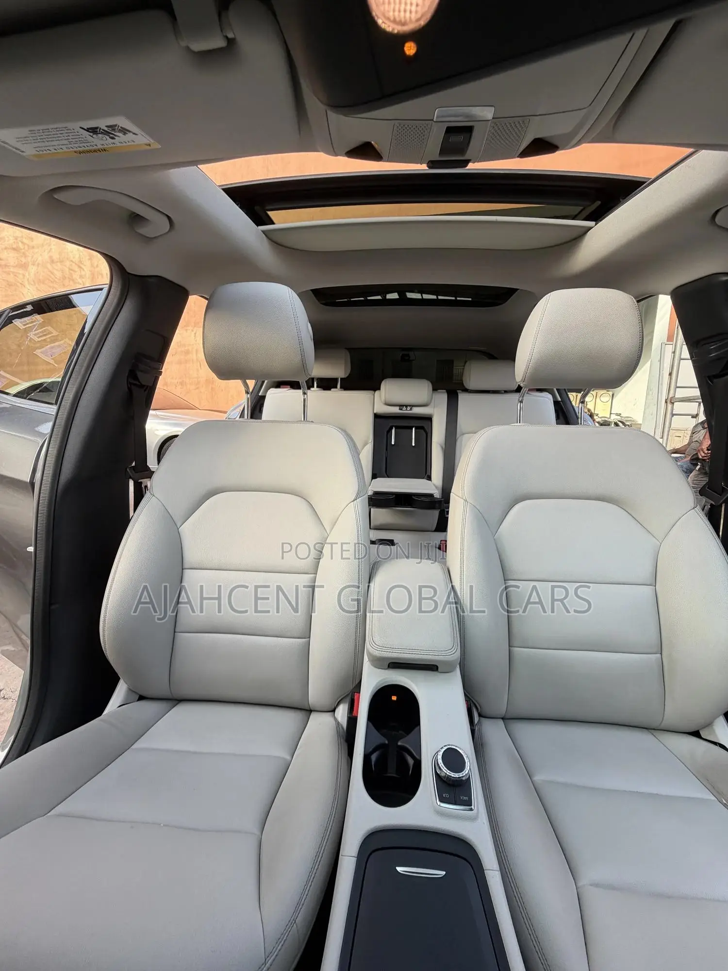Mercedes-Benz GLA 250 2015 Gray