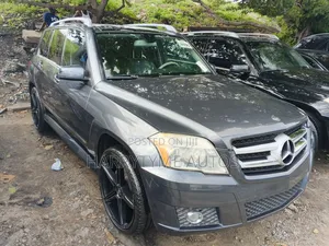 Mercedes-Benz GLK-Class 350 4MATIC 2012 Gray