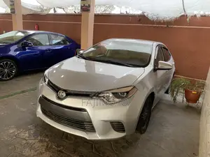 Toyota Corolla 2015 Silver