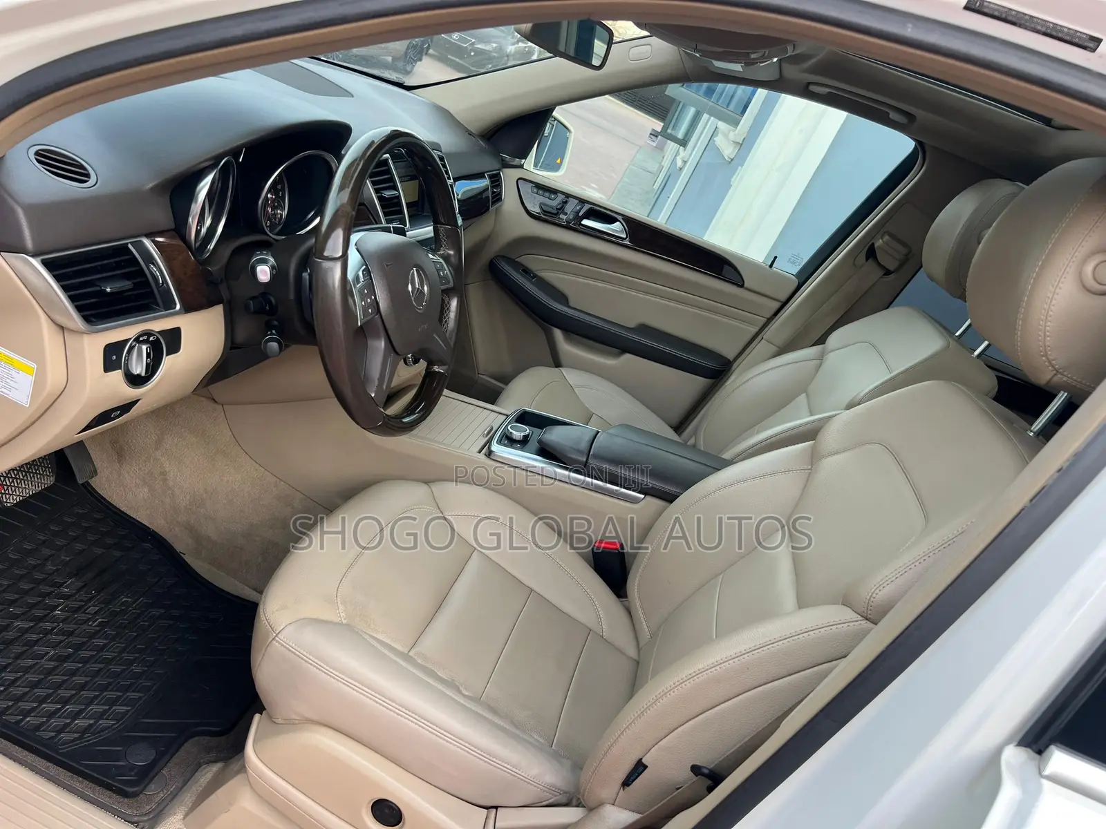 Mercedes-Benz M Class ML 350 4Matic 2012 White