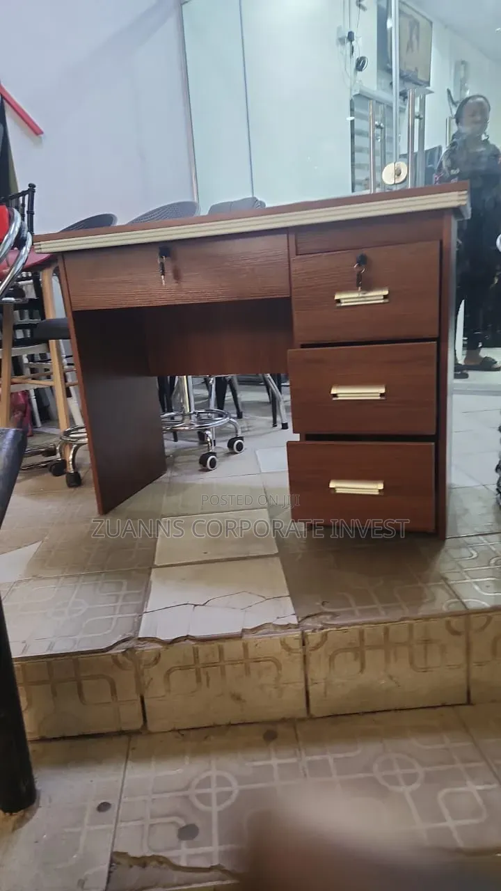 Portable Beautiful Office Tabel