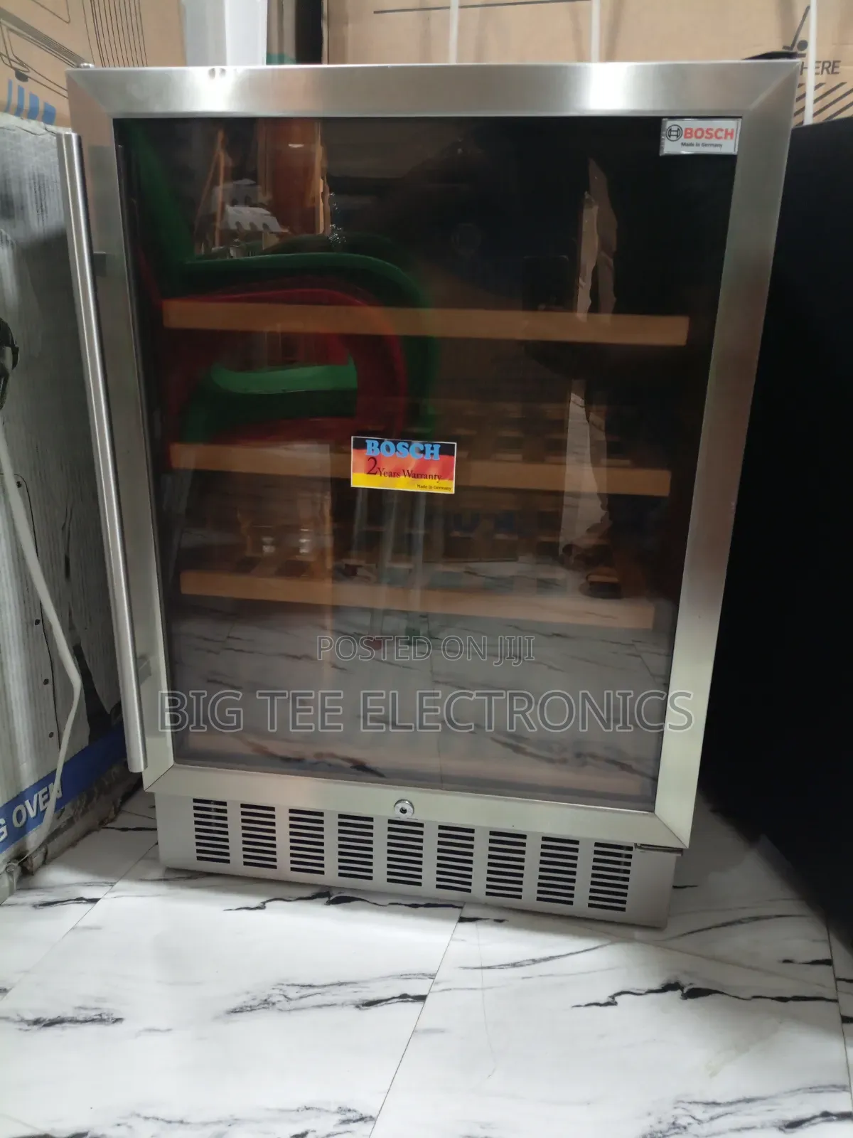 Wooden Wine Chiller Display