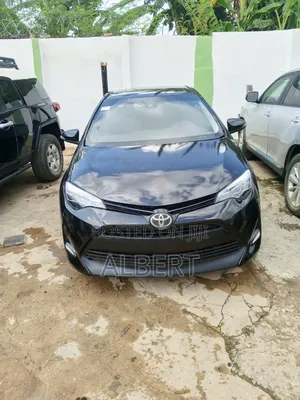 Toyota Corolla 2018 Black