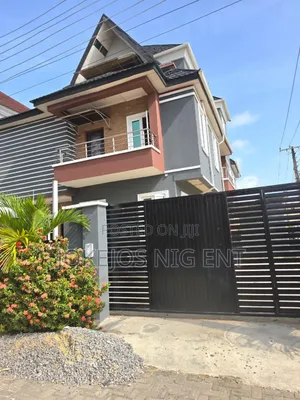 5bdrm Duplex in Daimond Estate, Sangotedo for rent