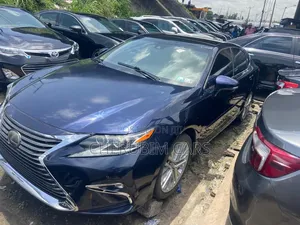Lexus ES 350 FWD 2015 Blue