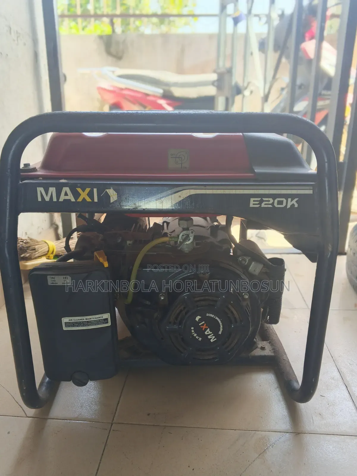 Maxi Generator