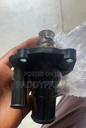 L Mazda Tribute Thermostat Housing 2008-2011