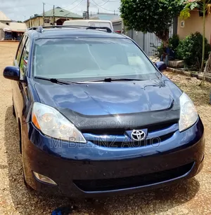 Toyota Sienna 2006 Blue