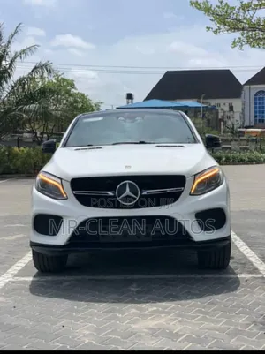 Mercedes-Benz GLE-Class 2019 White