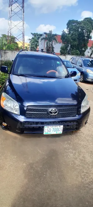 Toyota RAV4 2.2 D-4D 2008 Blue