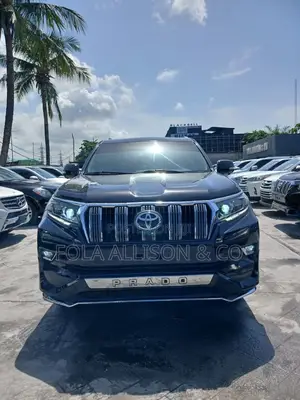Toyota Land Cruiser Prado 2016 Black