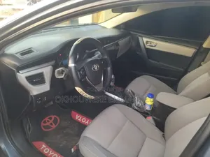 Toyota Corolla L 4dr Sedan (1.8L 4cyl 4A) 2014 Blue