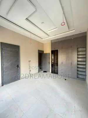 3bdrm Apartment in Opebi for sale