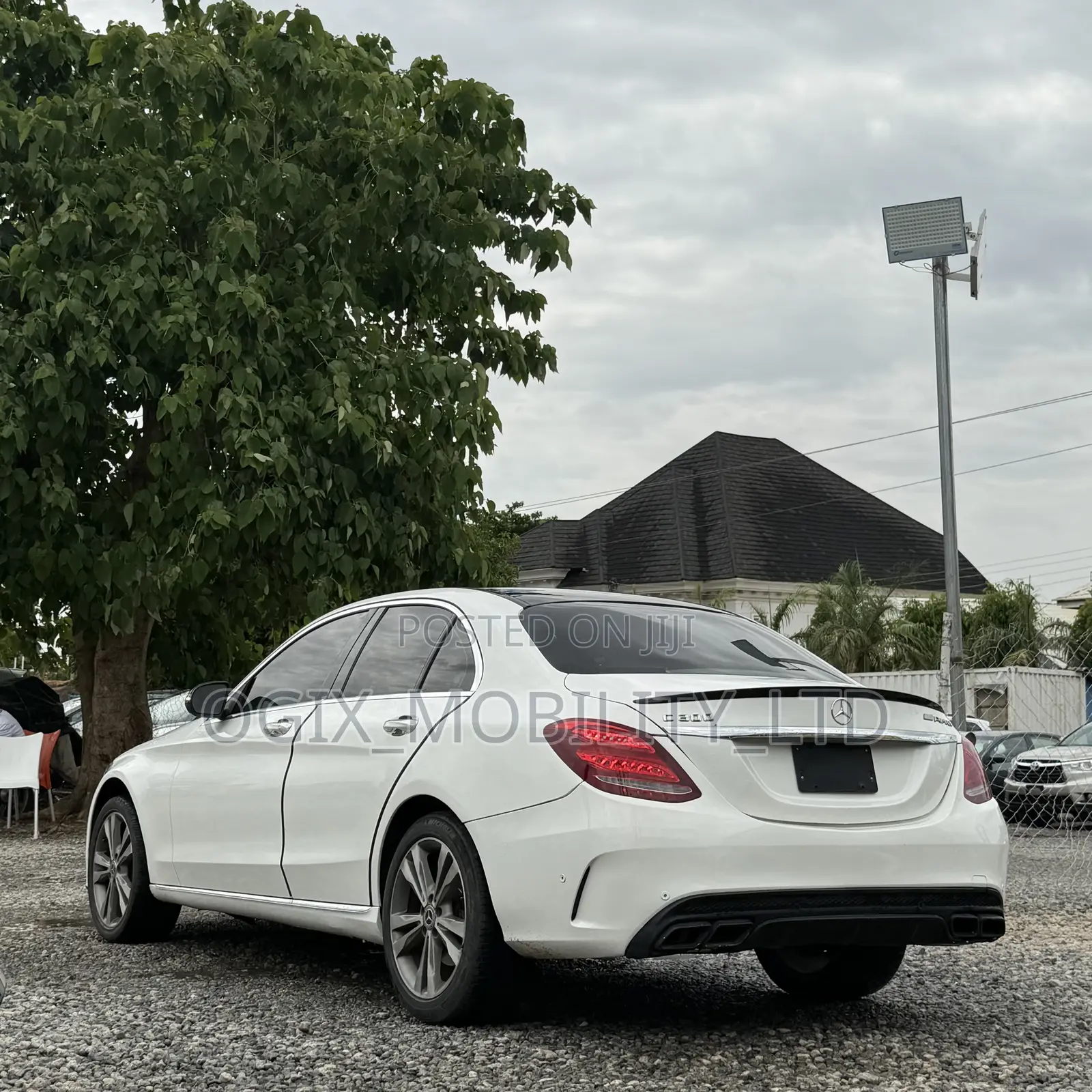 Mercedes-Benz C300 2016 White