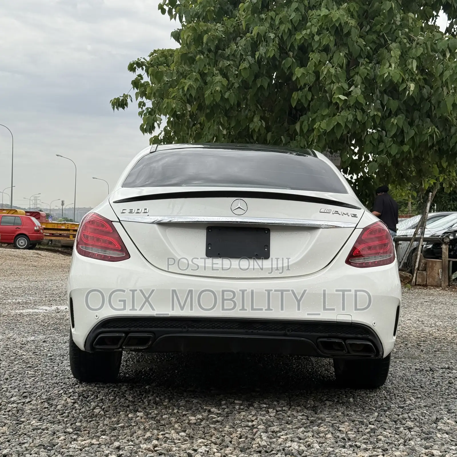 Mercedes-Benz C300 2016 White