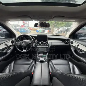 Mercedes-Benz C300 2016 White